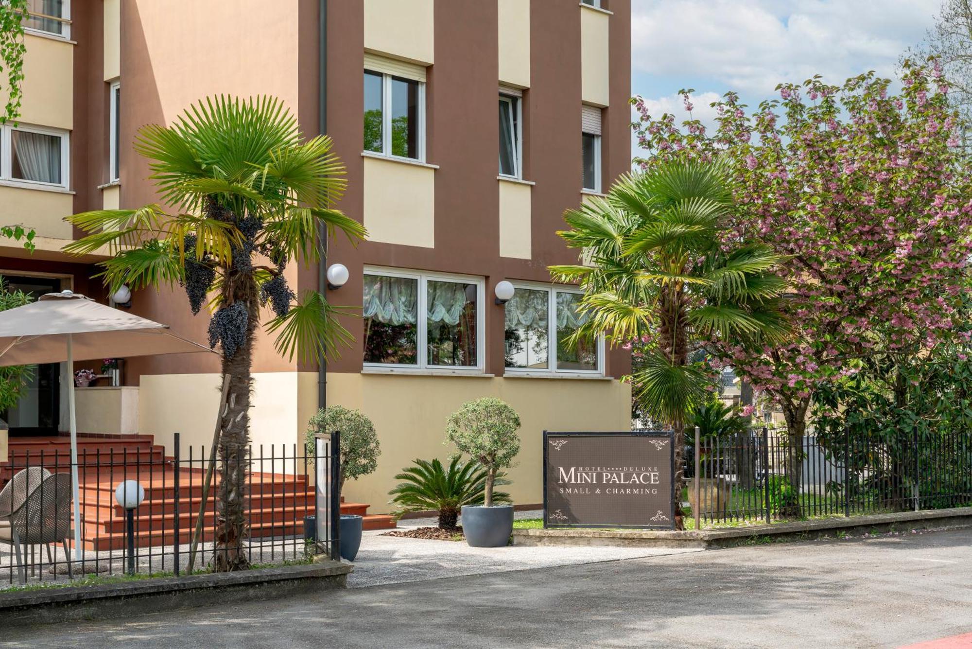 Hotel Mini Palace - Country House Molinella Εξωτερικό φωτογραφία