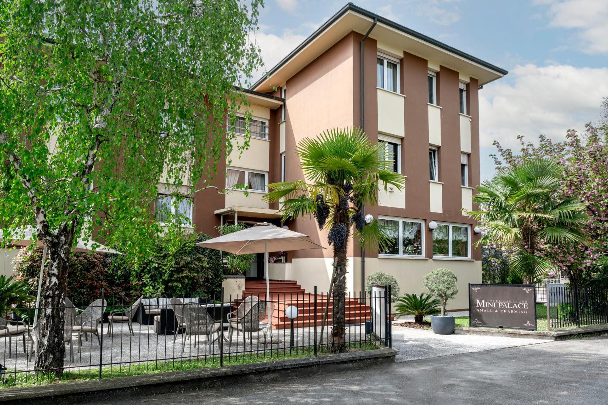 Hotel Mini Palace - Country House Molinella Εξωτερικό φωτογραφία