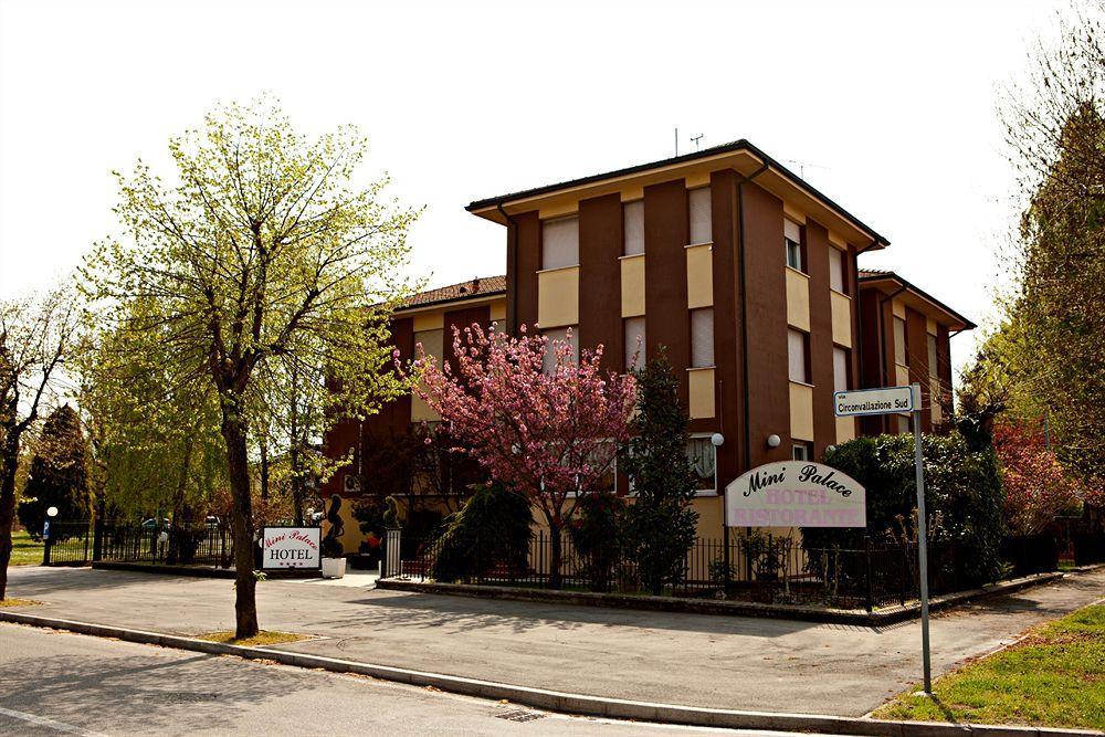 Hotel Mini Palace - Country House Molinella Εξωτερικό φωτογραφία
