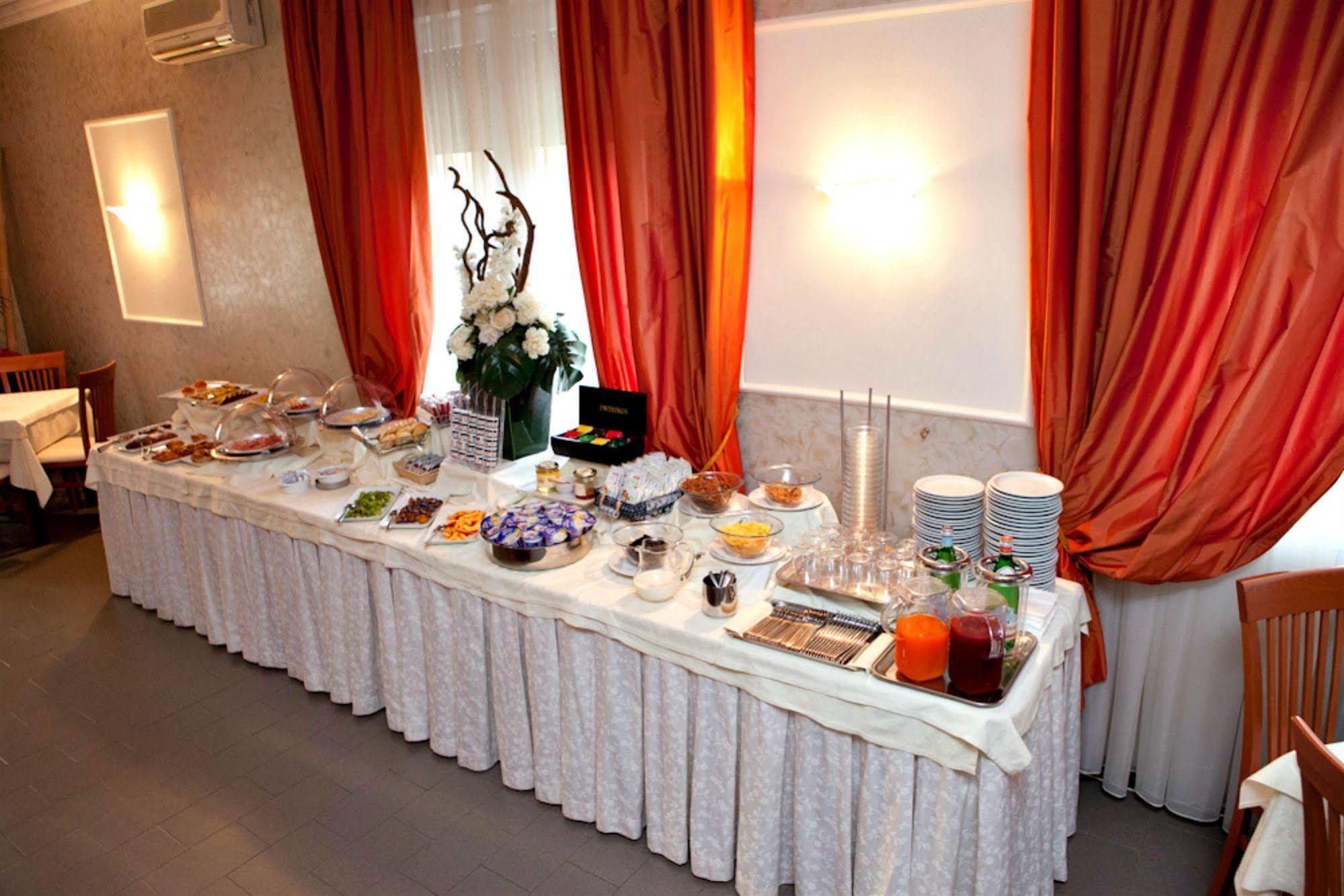Hotel Mini Palace - Country House Molinella Εξωτερικό φωτογραφία