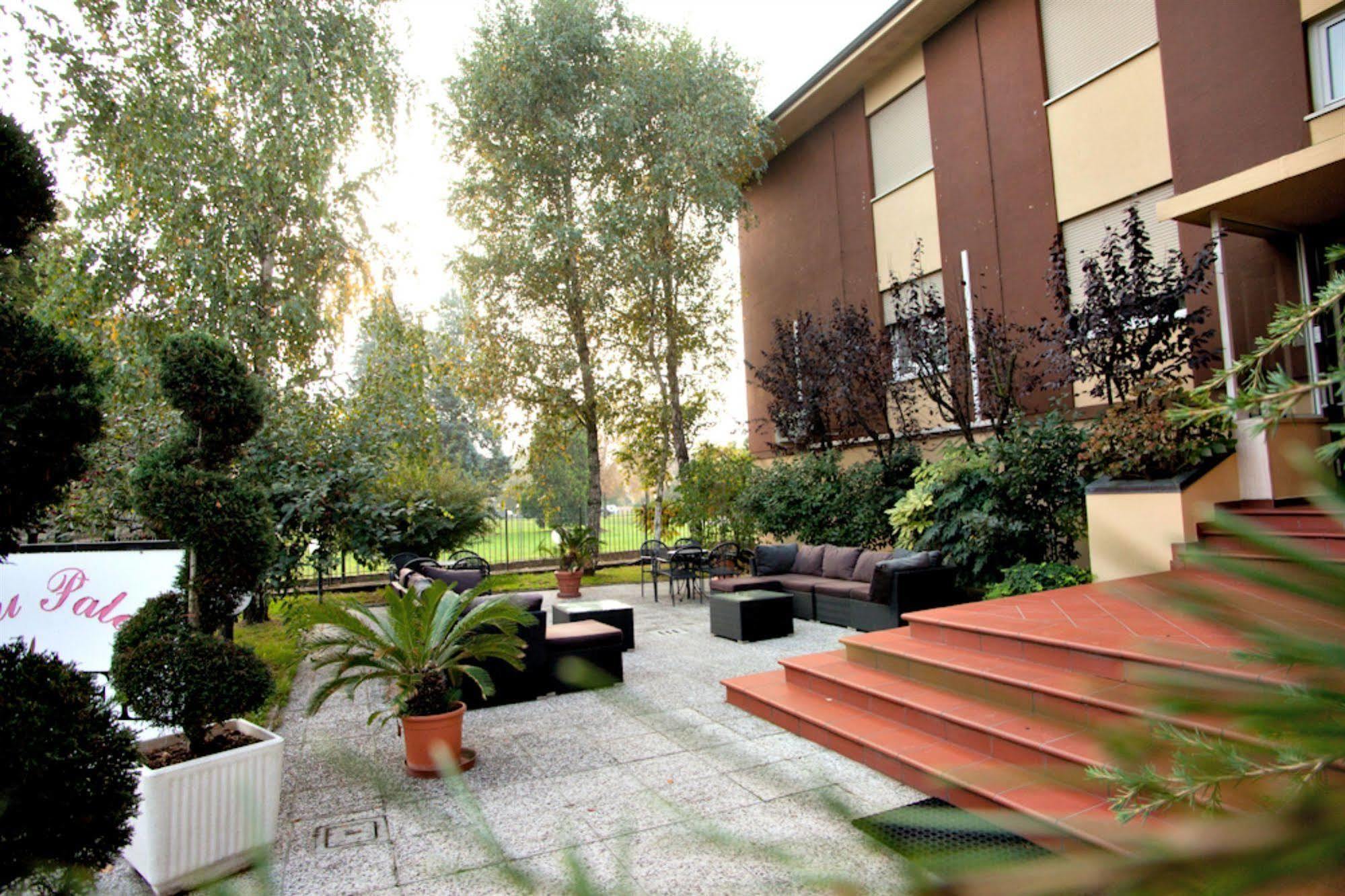 Hotel Mini Palace - Country House Molinella Εξωτερικό φωτογραφία
